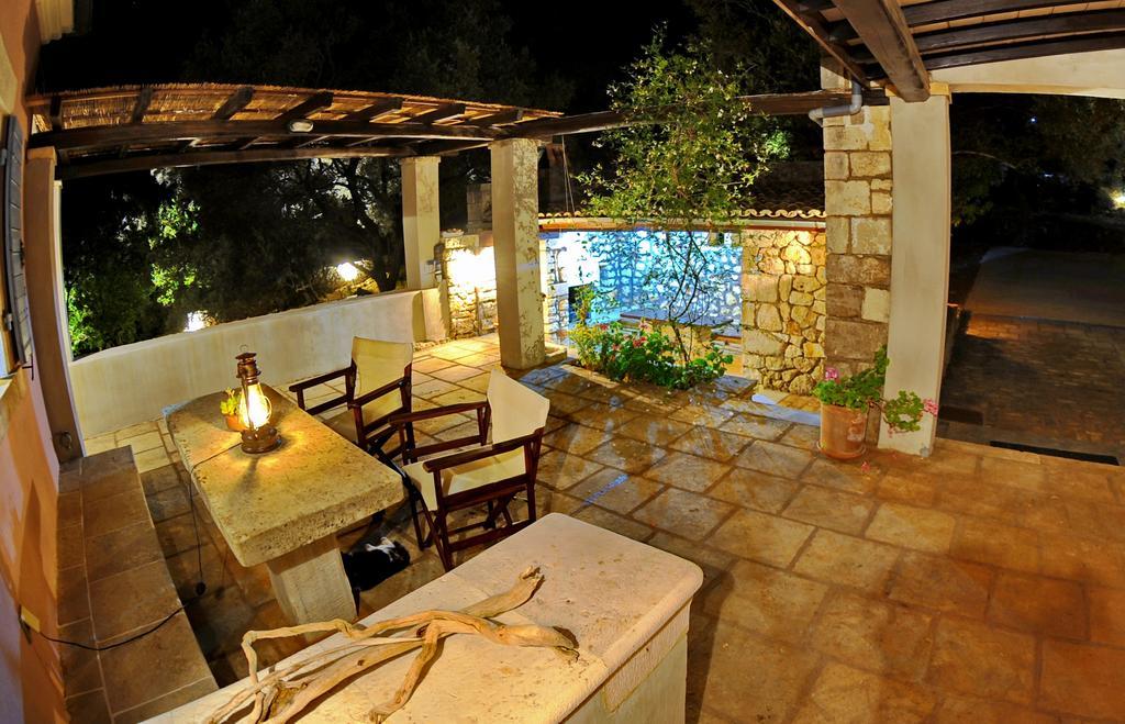 Domus Nostos Villa Apolpaina Exteriör bild